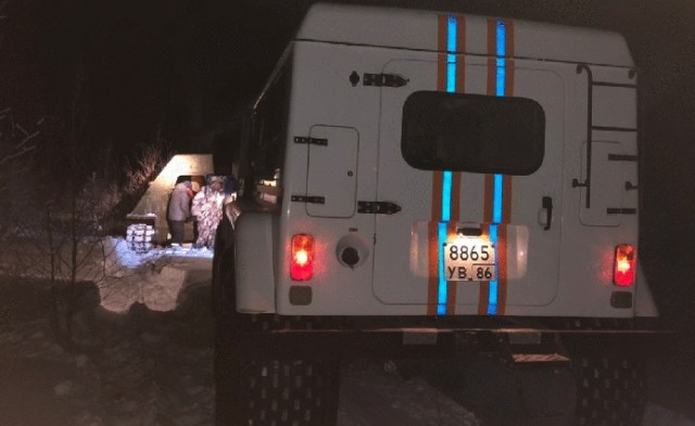 В Сургутском районе спасли трёх замерзающих мужчин