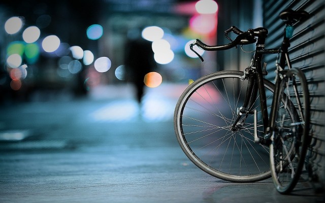 В Сургутском районе коммунальщик украл велосипед