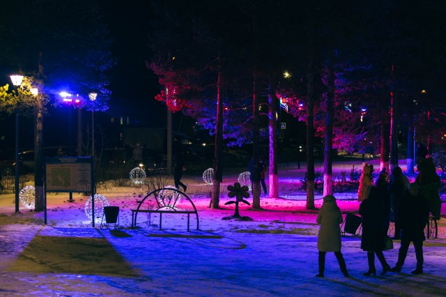 В Сургутском районе торжественно запустили новое художественное освещение