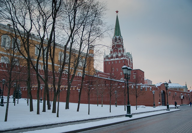 В России вероятна отставка пяти губернаторов