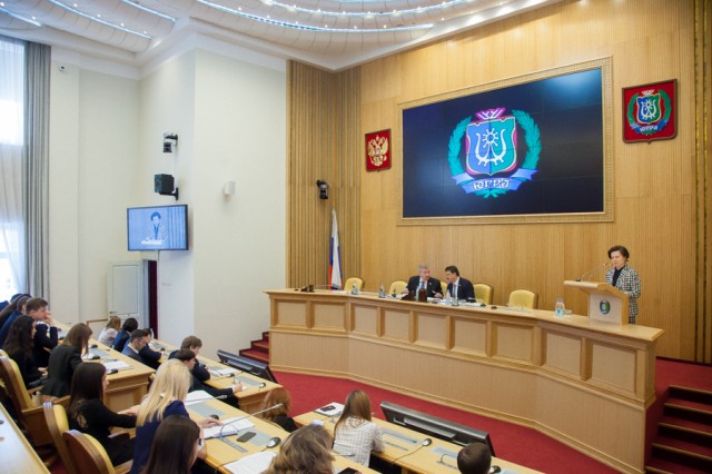​Актив района вернулся с первого заседания Молодёжного парламента Югры