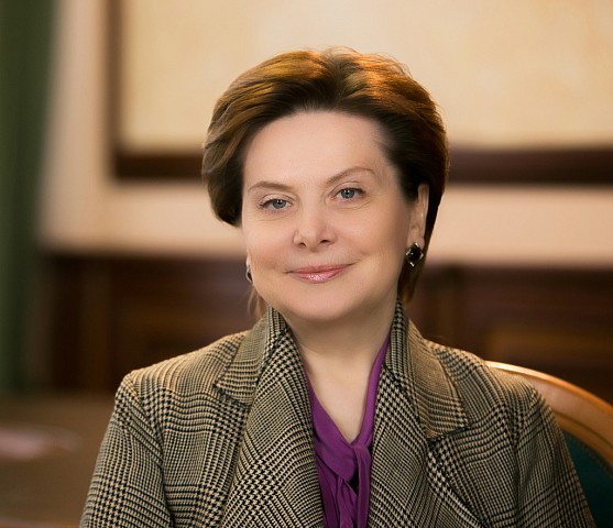 Губернатор Югры Наталья Комарова участвует в работе Российского инвестиционного форума «Сочи-2017»