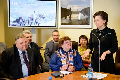 Губернатор Югры Наталья Комарова встретилась с оленеводами