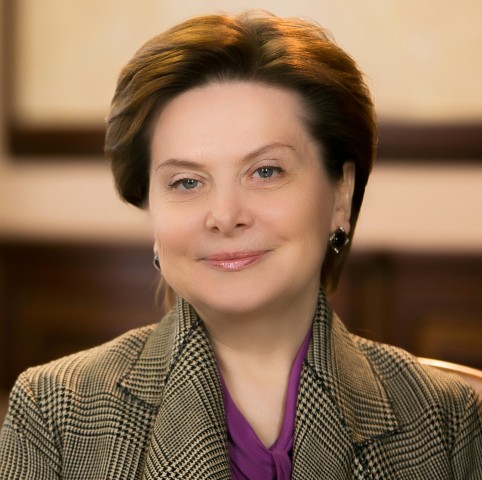 Губернатор Югры Наталья Комарова поздравила всех с Христовым Воскресением