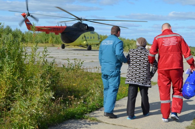 В Сургутском районе в ходе акции «95 добрых дел» спасли женщину