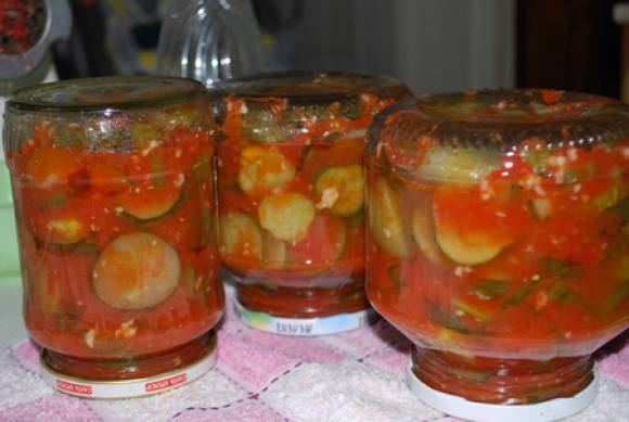 Огурцы в томатной заливке