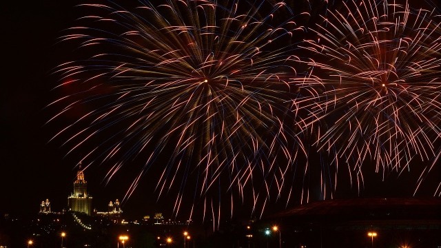 Екатеринбург отметит 23 февраля салютом и залпами из пушек