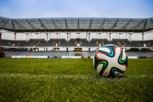 Сборная России по футболу улучшила позиции в рейтинге ФИФА