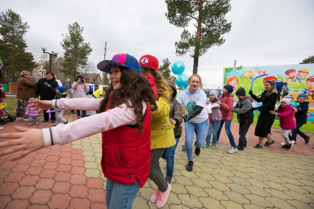 Защищать с любовью! В Барсово провели грандиозный праздник для «особенных» детей
