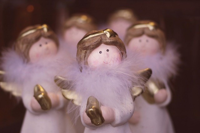 «Рождественский ангел» в Сургуте подарил детям почти 400 тысяч
