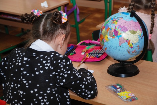 В Югорских школах появится ознакомительный курс мансийского языка