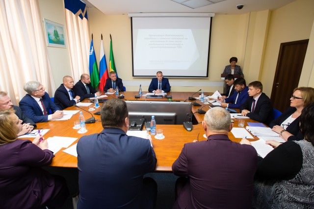 11 сентября в администрации Сургутского района прошёл Совет глав поселений