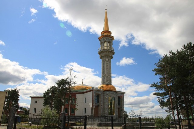 Профилактика коронавируса: сургутскую мечеть закрыли до 15 апреля