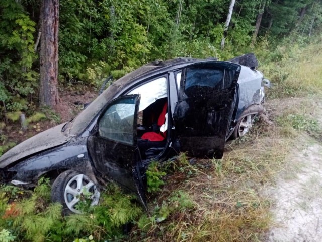 В Югре погиб 18-летний водитель Мазды