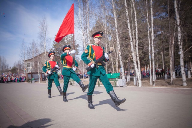 В Сургутском районе ветеранов встретят мини-парадом Победы