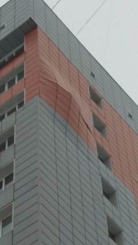 В Нижневартовске рушится дом, построенный подрядчиком с испорченной репутацией