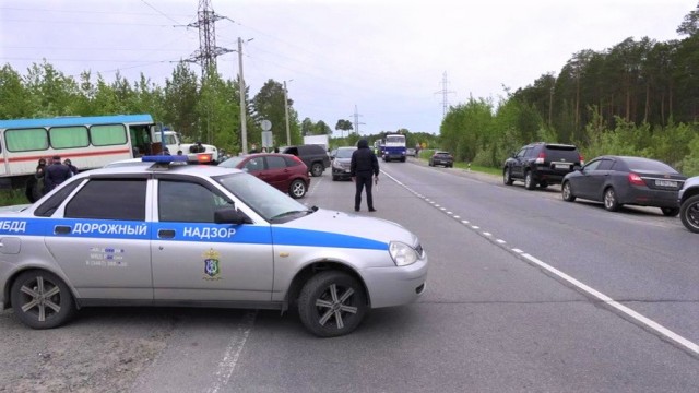 ​На КПП в Сургутском районе проверили более 3 тысяч человек