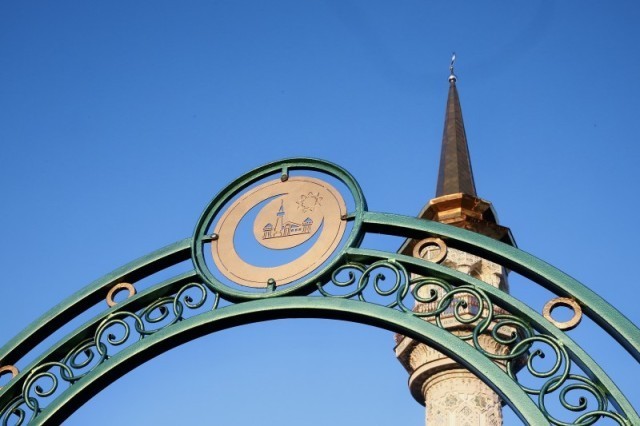 В мечети Сургута полиция и ФСБ устроила облаву на мигрантов
