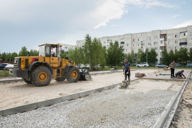 В ХМАО к 1 октября завершат сезон благоустройства В ХМАО к 1 октября завершат сезон благоустройства