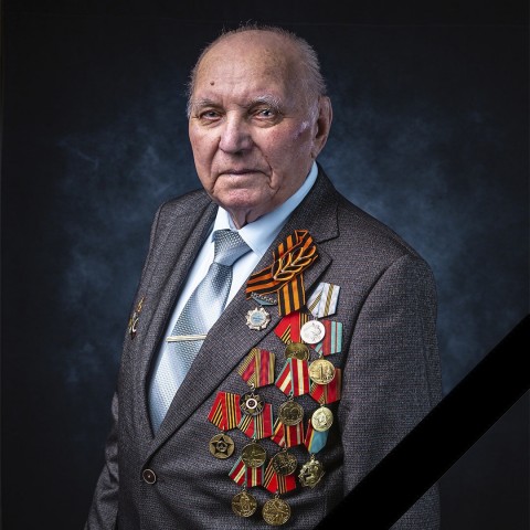В Сургутском районе в 95 лет ушёл из жизни известный ветеран войны Анатолий Шарыпов
