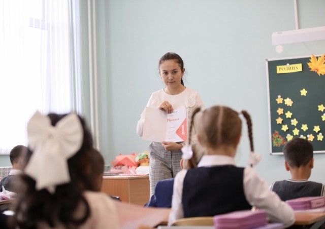 ​Школы Сургутского района укомплектованы педагогами на 99%