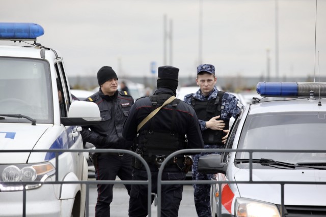 Сургутский районный суд эвакуировали из-за угрозы взрыва Сургутский районный суд эвакуировали из-за угрозы взрыва