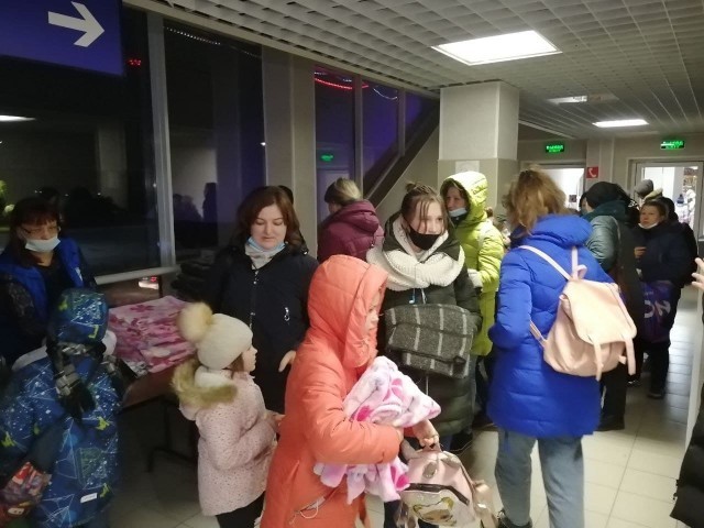 Три города Югры получат деньги на обустройство временно эвакуированных из ЛНР, ДНР и Украины