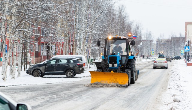 ​Власти Сургутского района выделили Лянтору 22 млн на закупку снегоуборочной техники