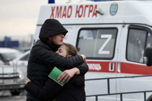 Мобилизованный югорчанин сыграет свадьбу в учебной части Омска