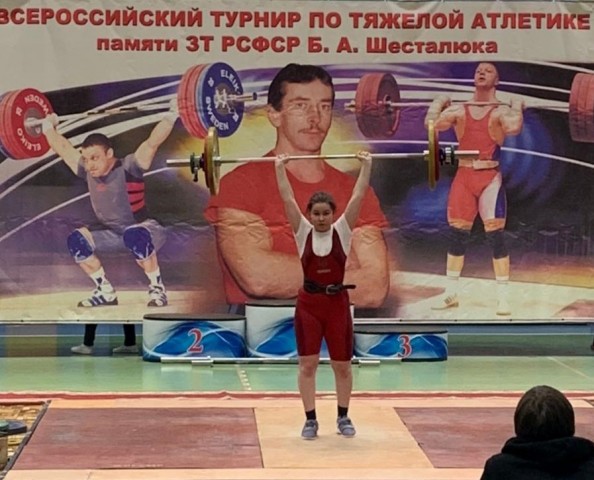 Сургутский район примет тяжелоатлетов со всей России