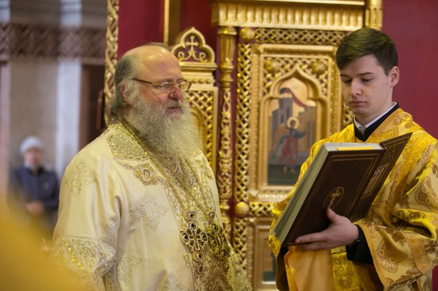 ​Православные верующие Югры начали молиться о мире на Украине