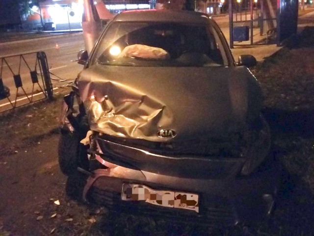 В Югре в одном ДТП пострадали сразу 5 человек В Югре в одном ДТП пострадали сразу 5 человек