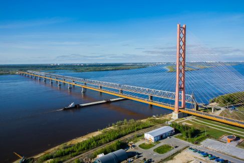 Сургутский мост через Обь перекроют на ремонт