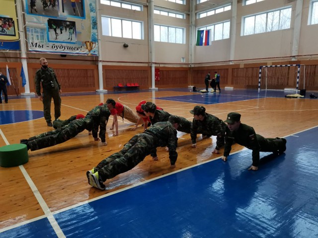 ​В Сургутском районе впервые прошли состязания в пожарно- и военно-прикладных видах спорта