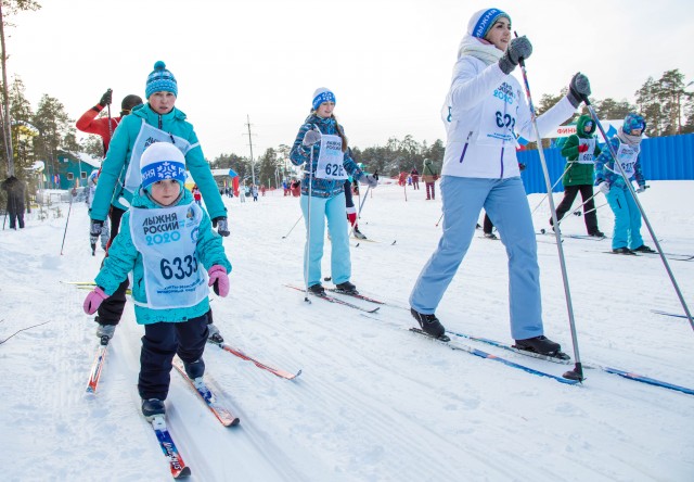Лыжный марафон в Ханты-Мансийске собрал больше 4 тысяч человек
