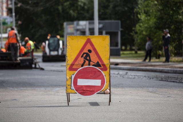 ​В центре Сургута из-за ремонта дорог ограничат автомобильное движение