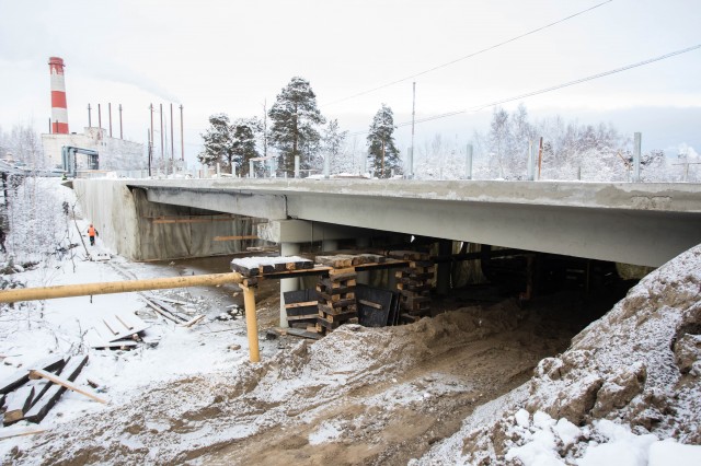 ​Ремонт Перевесного моста в Белом Яре завершится уже в декабре