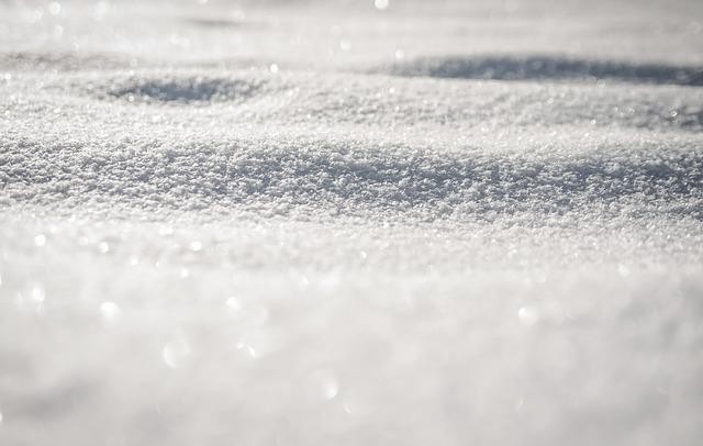 Свердловскую область снова заметёт снегом