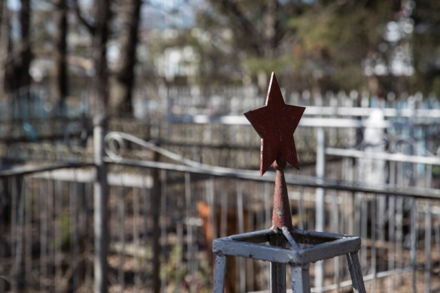 На Червишевском кладбище ​рядом с погибшими в ходе спецоперации тюменцами стали хоронить гражданских