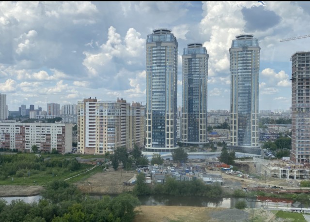 ​Синоптики обещали Екатеринбургу сплошные тучи, но без дождей