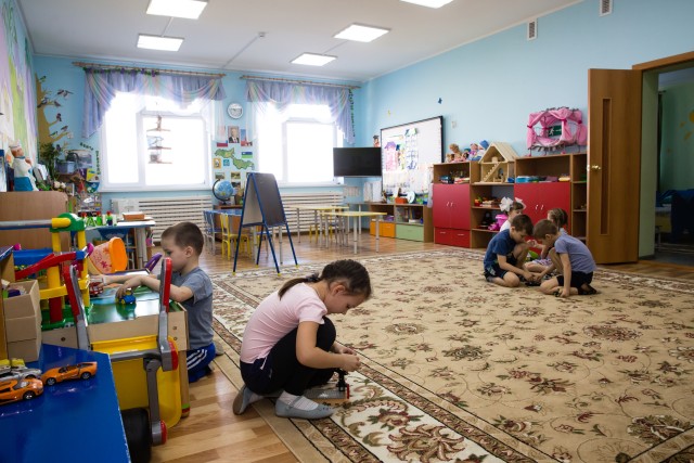 ​Екатеринбурженке предложили купить место для ребёнка в детском саду за 15 тысяч рублей