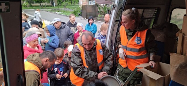 ​Самолет с гумпомощью из Югры прибыл на Донбасс