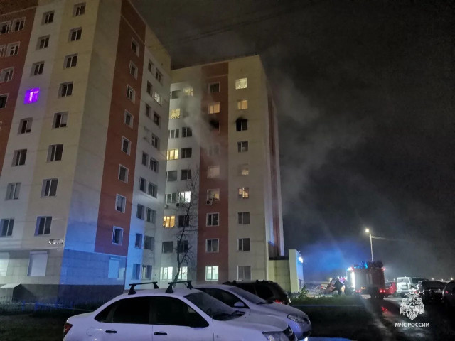 В Сургуте при пожаре в многоэтажке погиб 27-летний мужчина В Сургуте при пожаре в многоэтажке погиб 27-летний мужчина