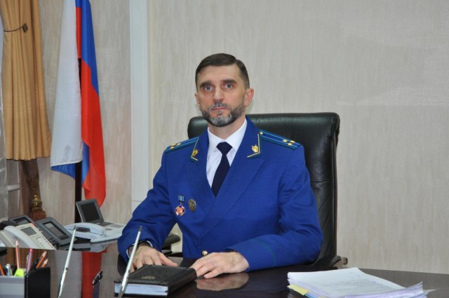Новым прокурором Сургутского района стал Максим Мавлютов