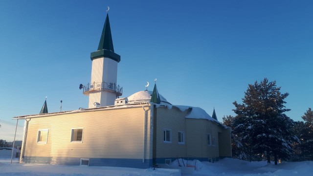 В Нижнесортымском провели капитальный ремонт Соборной мечети
