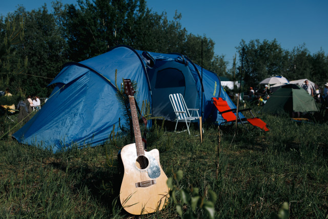 Доступный хайкинг: походы без рюкзаков устроят для молодых семей Сургутского района