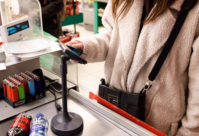 Продажа сигарет у школ дорого обошлась бизнесмену из ХМАО