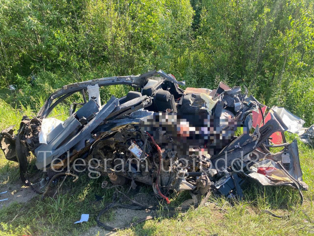 В ХМАО в ДТП с автобусом погиб водитель легковушки В ХМАО в ДТП с автобусом погиб водитель легковушки