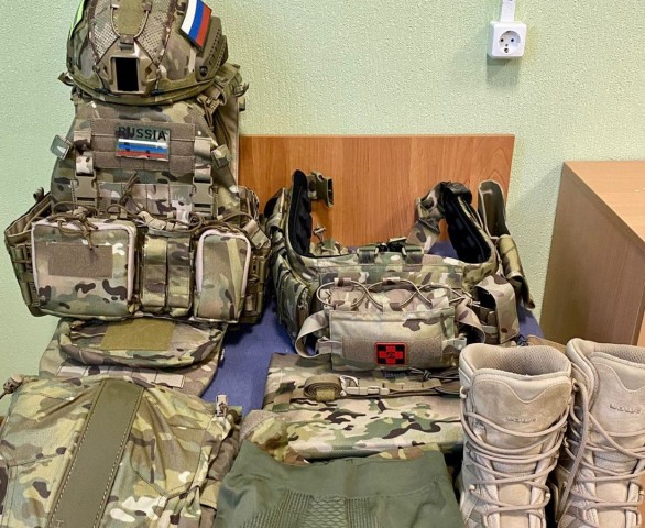 Жители Сургута массово скупают военную экипировку в спецмагазинах