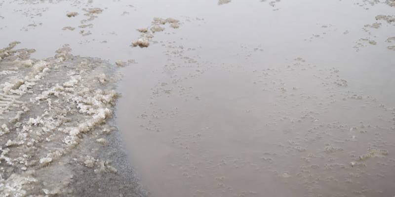 Порыв трубы с кипятком произошел в поселке ХМАО